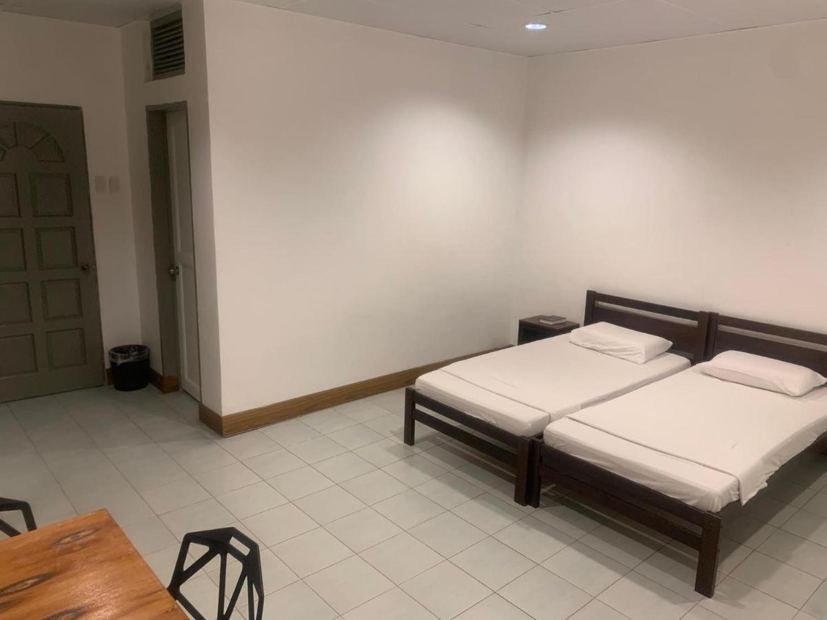 Nacho Hostel Cebu Bulacao Екстериор снимка